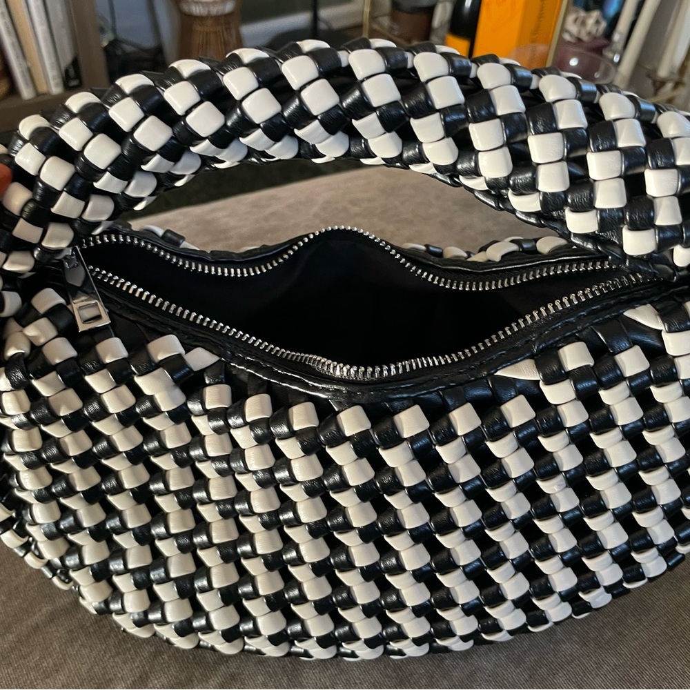 Sincerely Jules Black and White Woven Bag - Picture 3 of 8